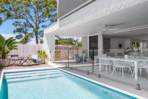 Lighthouse Peek - Luxury, Central, Private Pool, Byron Bay
