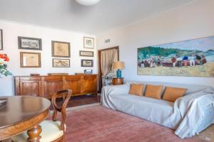 Wake Up to the Sea at - Stunning View from Every Room, Alassio