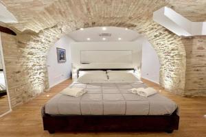 Appartamento il Roccioso - centro storico di Apartments, Assisi