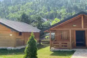 Valbone Two E Hotel, Valbonë