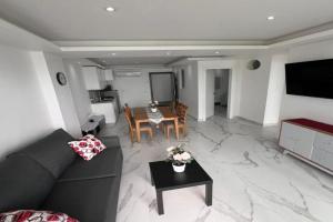 Boca Beach 504, Apartments, Boca Chica