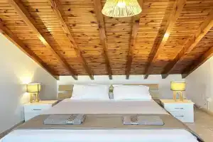 Serenity in the Sun - Holiday Apt - Larnaca Apartments, Larnaka