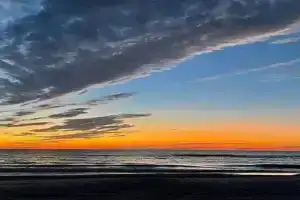 Cozy Haven near Manatee Memorial and Great Beaches Guest house, Bradenton