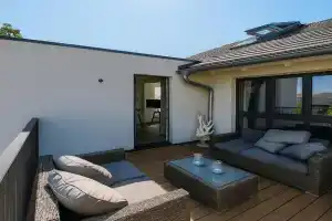 BlackForest Apartments, Rust