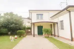 Affittacamere Athos Guest house, Forli