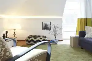 KönigsSCHLAF No3 - Die Große mit Balkon in derer Altstadt Apartments, Konstanz