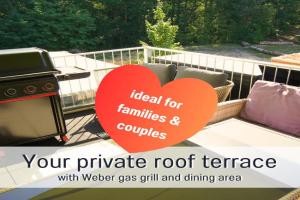 Baham-Apartment Nuernberg - including hot tub, sauna, massage chair, roof terrace, barbecue - metro 15 min, exhibition center 8 min walk, Nurnberg