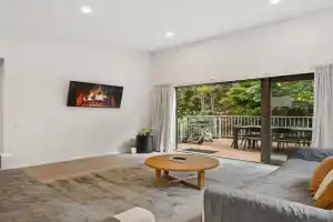 Hilltop Haven Modern Comfort Guest house, Queenstown
