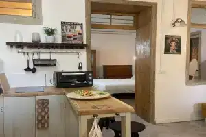 Beautiful apartment & garden, Tel Aviv