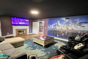 Movie Magic - The Scene-Stealer Guest house, Winston-Salem