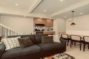 Loft Akenh Folk 104 Apartments, Levis