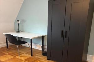 private Zimmer im Serviced Apartment - mit wöchentlicher Reinigung, Stuttgart
