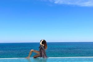 Pearl Apartment Seafront Villa with Infinity Pool, Santa Flavia