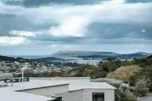 Sky Haus Guest house, Albany