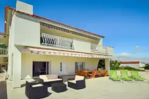 Apartment Tešija by Interhome, Seget Vranjica