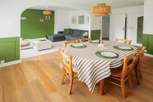 Au Refuge de Jean Bart Apartments, Dunkerque