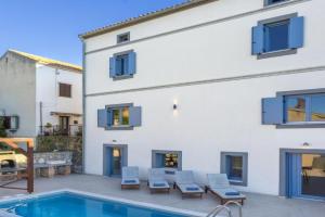 Villa Castel Muschio by Villas Guide, Omisalj
