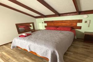 Hotel California, Temuco