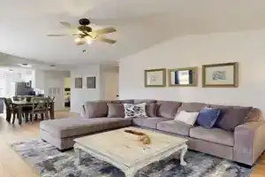 Navarro Nook - 2.5 Miles from Kyle Field Guest house, College Station