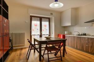 Residenza La Donzella - Appartamento rosso Apartments, Campobasso