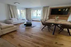 Moderne 2 Zimmer Wohnung Apartments, Bad Waldsee
