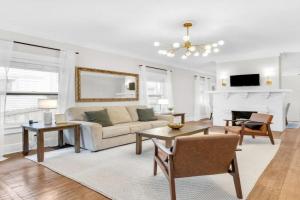 MidTown Cozy Cottage, Indianapolis