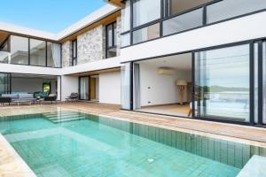 Exquisite 4-Bedroom Villa with Private Pool - The Bay C2, Choengmon