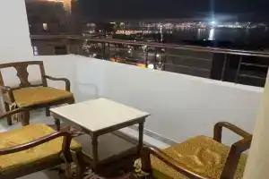 Tut Apartment, Luxor