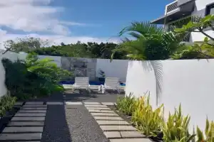 The marbella villas 2, Pereybere