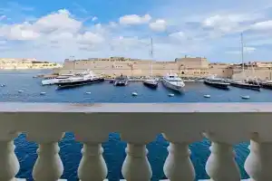 Harbour Lights Apartments, Valetta