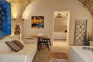 Dammuso Aureo Apartments, Noto