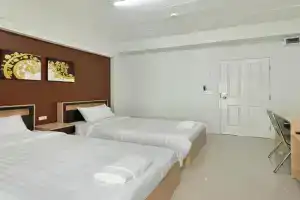 B32 Apartment, Bangkok