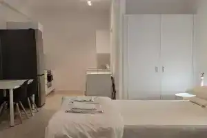 Habito Luxury Apartment - Breakbooking CY, Limassol