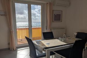 Sannajo Apartments, Savona
