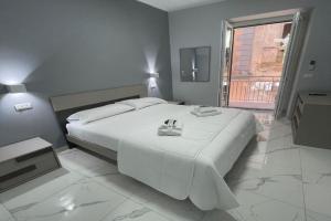 Giovi's Apartments by Central Home, Castellammare di Stabia