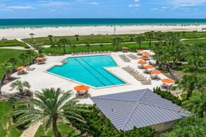 Gulf and Bay Club- E109 Apartments, Siesta Key