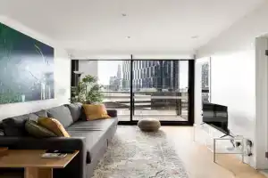 Free parking - 2 bed 2 bathroom modern apartment, Melbourne