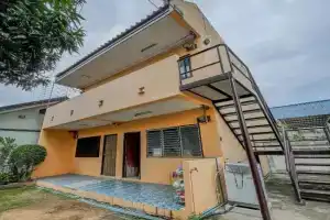 Luigi Guest House & Kitchen, Sattahip