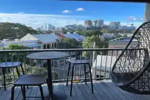 Glengarry Castle Hotel, Sydney