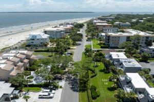 Beachcomber #16 - 1035 Beachview Dr, #16 Guest house, Saint Simons