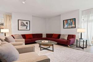 Stylish 3BR Gem in Prime Location Guest house, Chicago