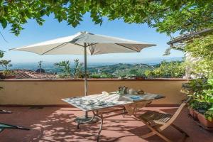 Lovely Apartment In E Cozzile, Massa