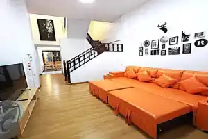 A Day Home Villa, Chiang Mai City
