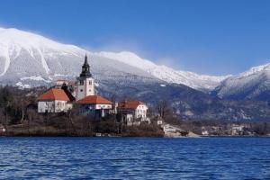 Cozy rooms in the center of by the lake #1, Bled