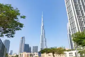 1BR Apartment next to Mall & Burj Khalifa, Dubai
