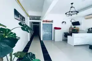 LimeTree Loft Guesthouse, Patong