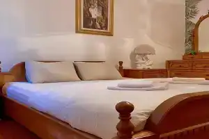 Small Hill Guesthouse, Podgorica