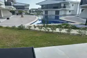 Charmante, moderne Wohnung 10 Minuten Fußweg zum Strand! Apartments, Side