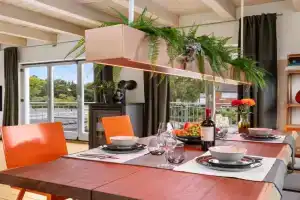 Svyvo Cologne-Esch Design Apartment, Pulheim