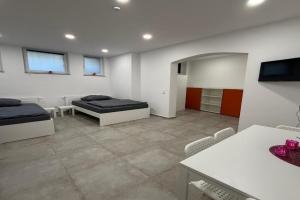 Schönes Zimmer-4-Mitte Guest house, Stuttgart
